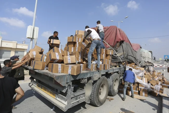 Pojas Gaze preko prelaza Rafa napustilo još 100 ljudi sa stranim pasošima