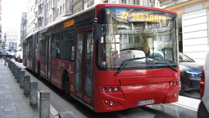 U Srbiji nema ko da vozi autobuse i kamione: vozače ne mami ni plata od 3.500 evra