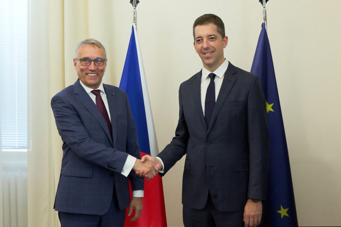 Đurić: EU nije potpuna bez Srbije