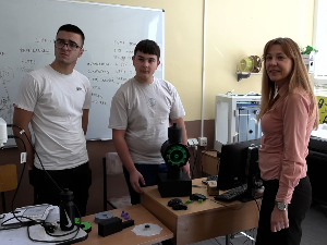 Kako srednjoškolci iz Varvarina proizvode struju od kišnice iz oluka?