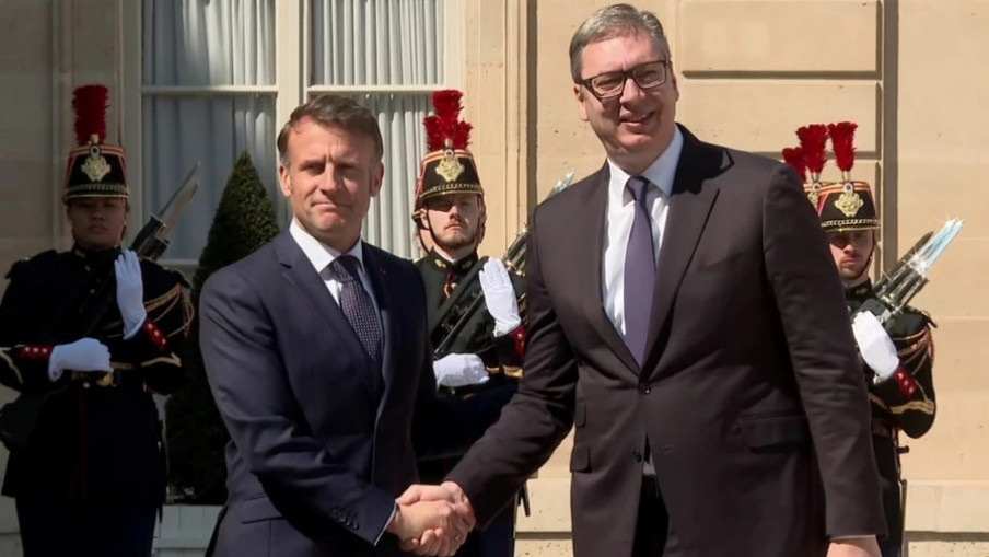 Vučić: Sa Makronom o ekonomskim odnosima i vojnotehničkoj saradnji